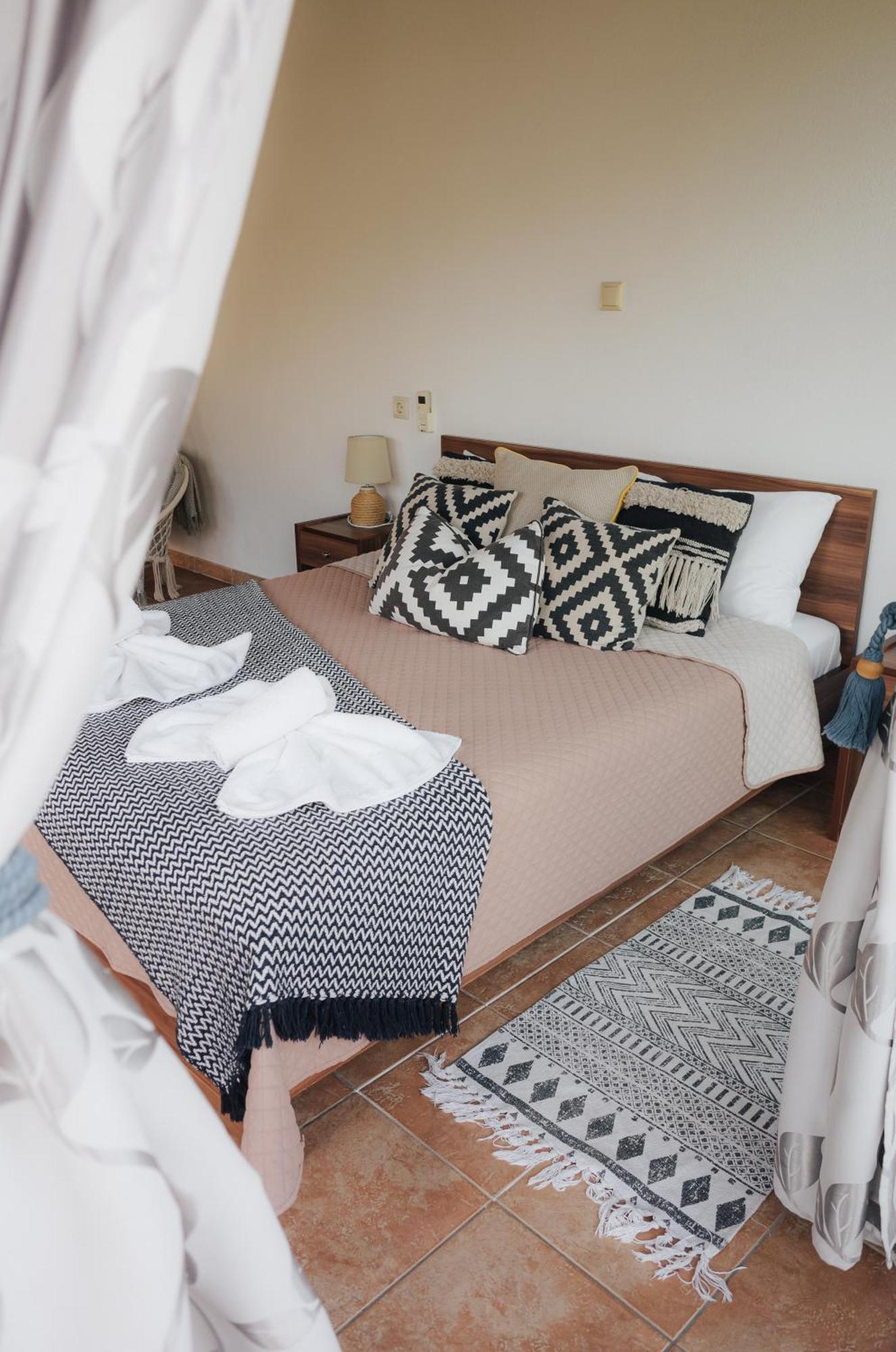 Lefteris Rooms Kámbos Zewnętrze zdjęcie