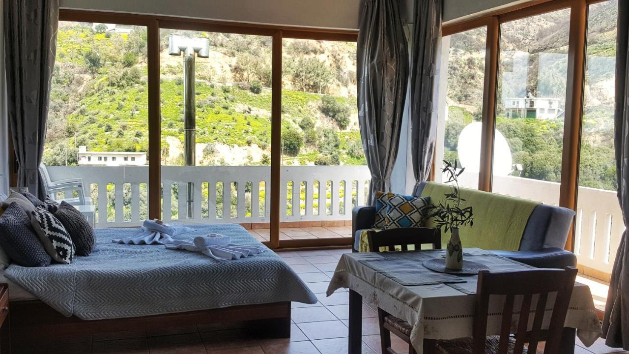 Lefteris Rooms Kámbos Zewnętrze zdjęcie
